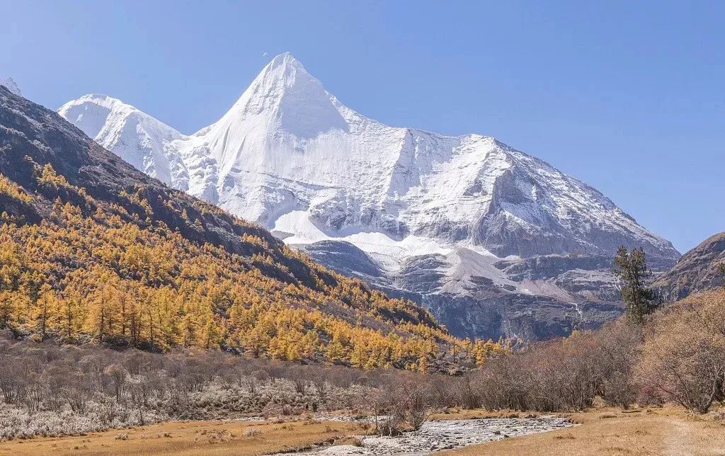 全球十大情侣旅游胜地(适合夫妻牵手旅行的8处风景地，每个都浪漫至极！你们去过几个？)