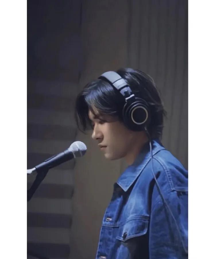 易烊千玺到底怎么回事