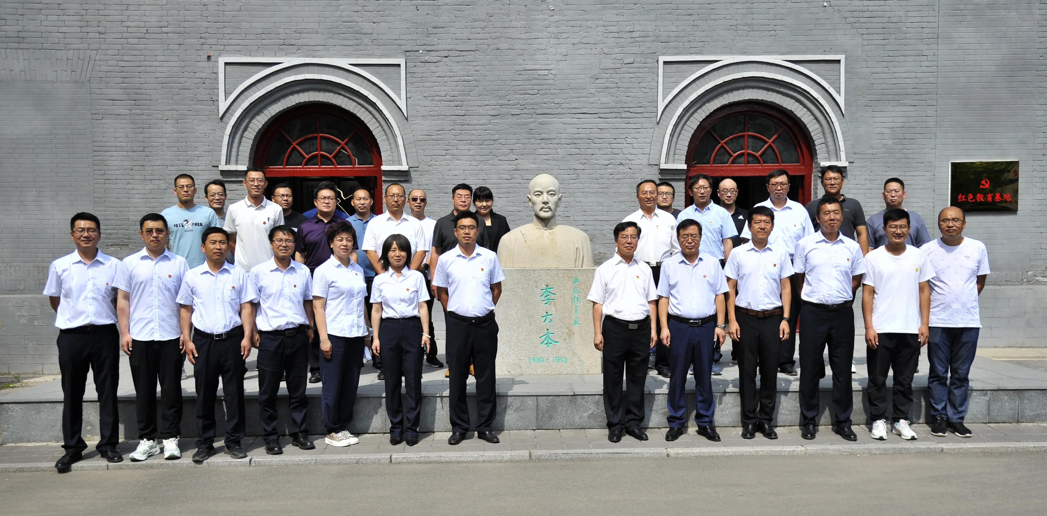 张家口：宣化区一中红色教育基地落成开馆