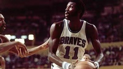 鲍勃-麦卡杜(NBA75大巨星！第54位：鲍勃-麦卡杜)