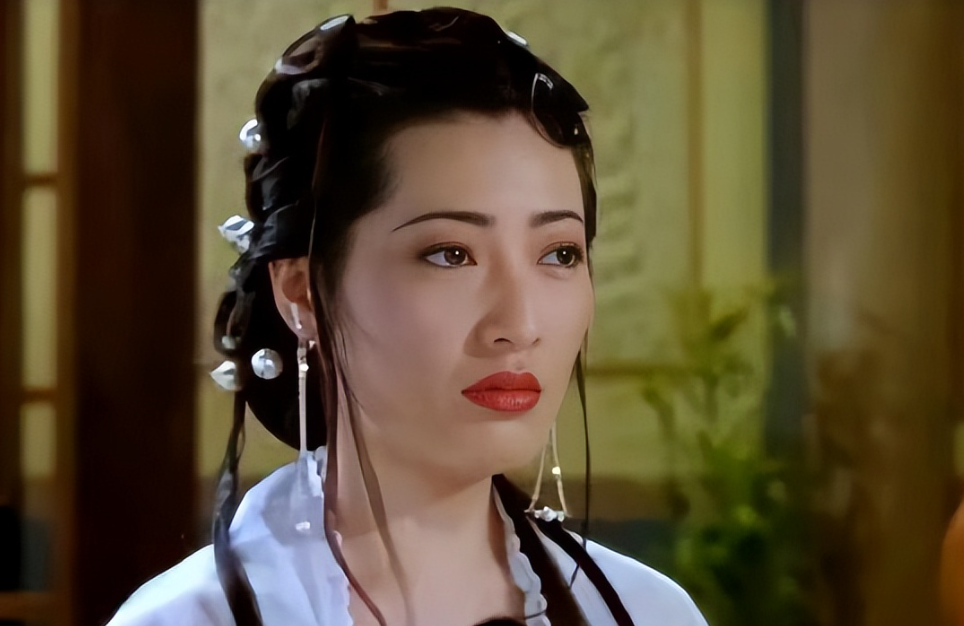 演过"潘金莲"的4位女星,有人出家,有人身家百亿!