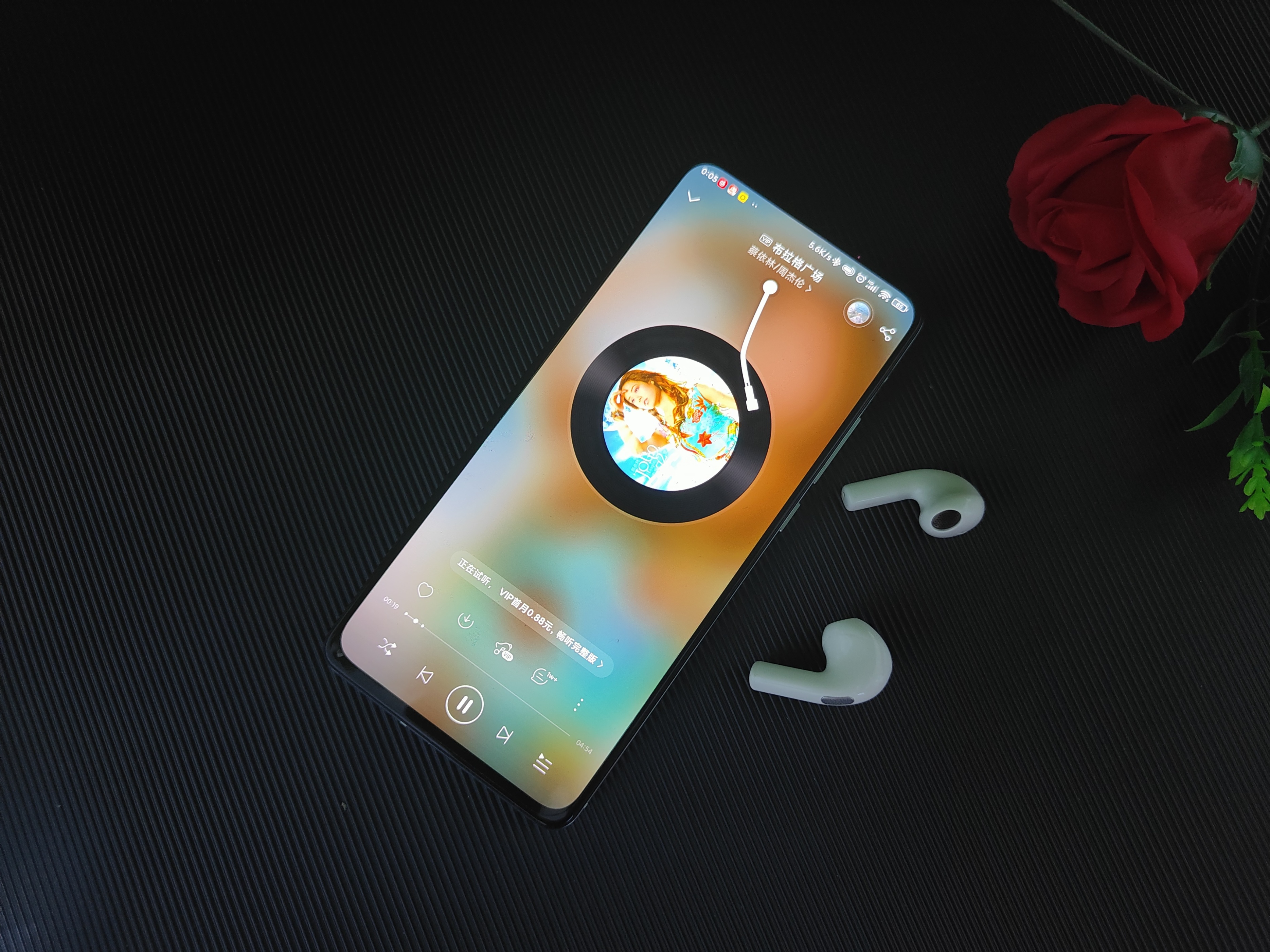搭载全新蓝牙5.3技术的QCY AilyPods，售价竟是百元级别
