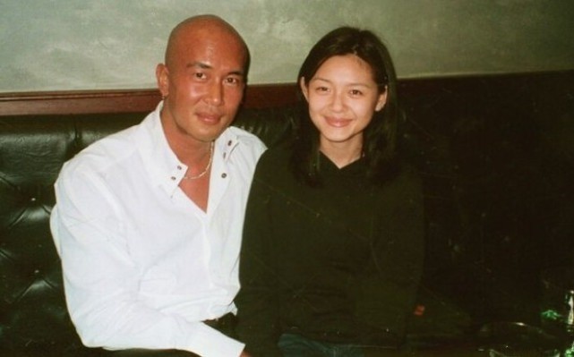 小S晒照引新姐夫点赞，具俊晔隔离期“献殷勤”，博足小姨子好感