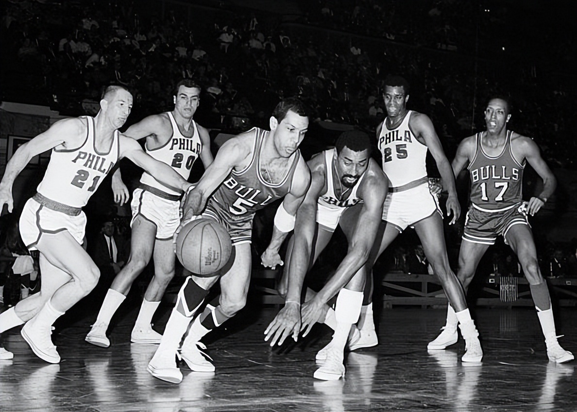 nba勇士出过哪些名宿（勇士队史控卫名宿：3个名人堂，2个助攻王，1人为勇士奉献一生）