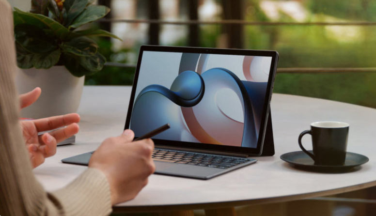 小米发布首款二合一笔记本电脑，造型惊艳，配置良好