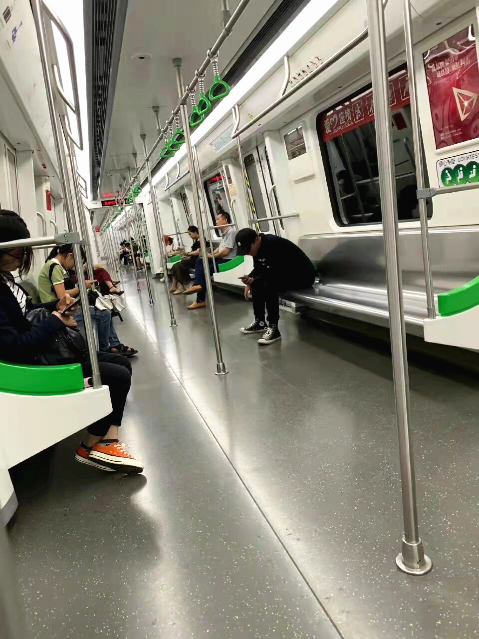 动圈+动铁，魔浪HiFiPods耳机享受不一样的音质体验