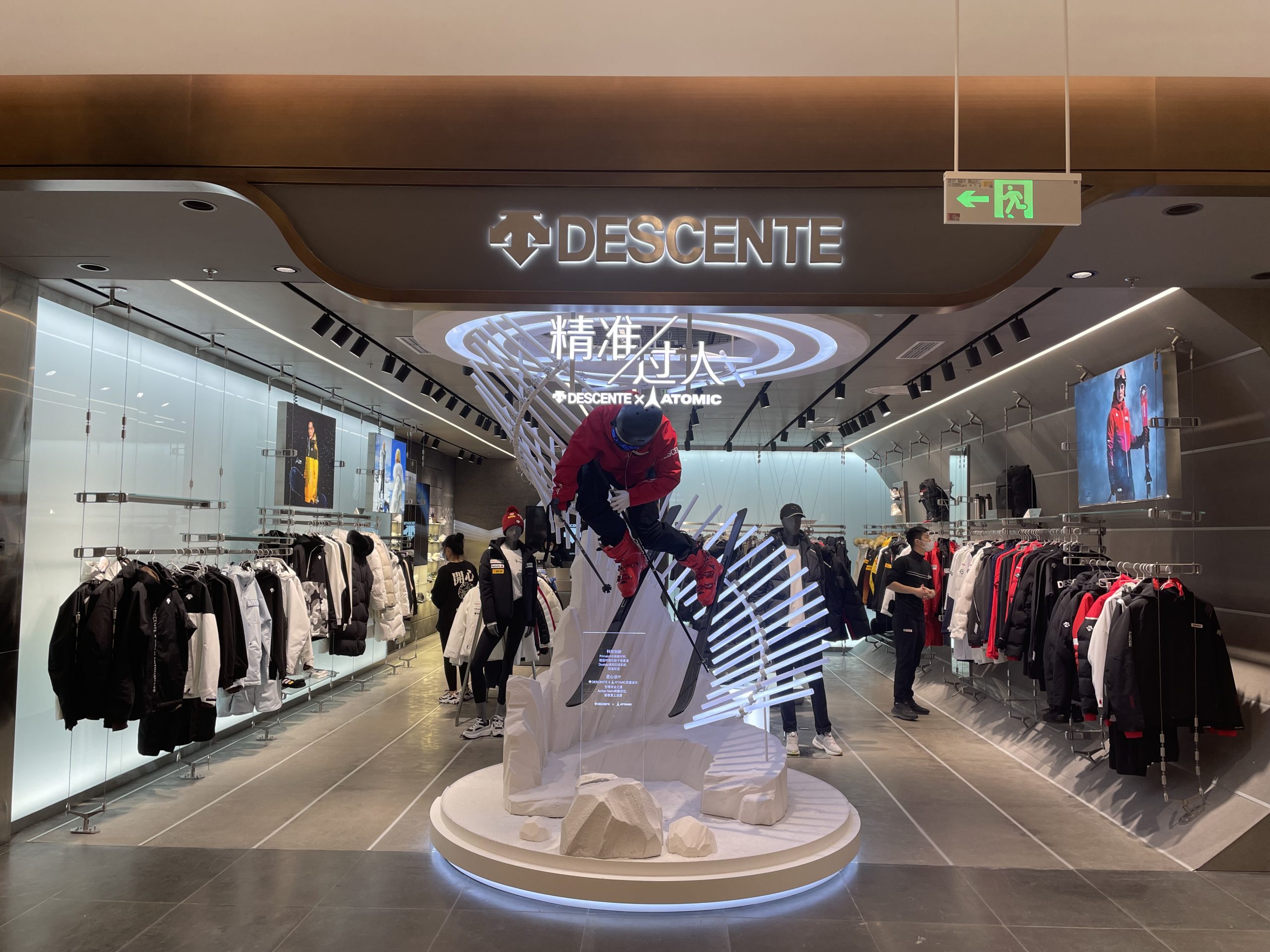 华丽探店｜北京SKP五层大升级，从中我们发现了两个热门趋势