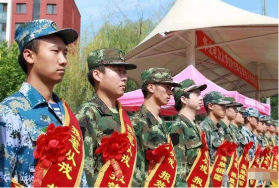 参军有了“新要求”，“政审”方面更严格，大学生通过率变小了