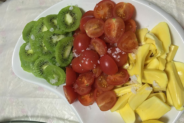 血糖高吃什么食物好（血糖高的人，每天吃個蘋果，會怎么樣？吃水果需要注意什么？）