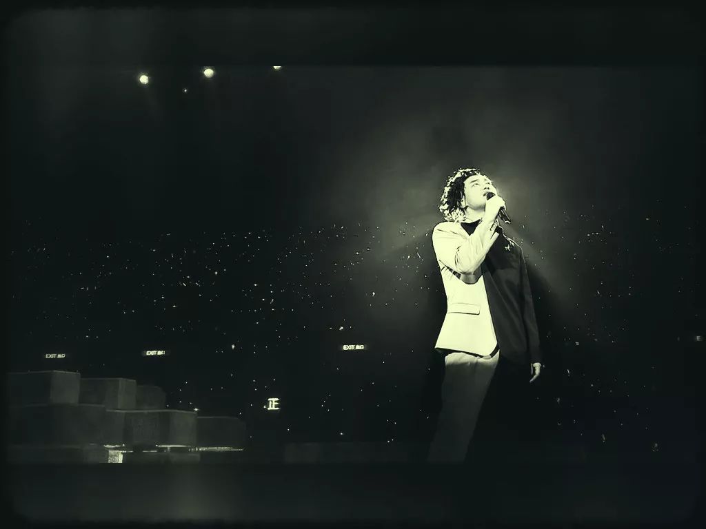 "爱而不得时 再爱就不礼貌了" 陈奕迅《k歌之王》(粤)鉴赏