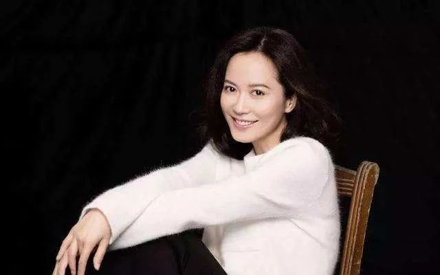 年过40还未嫁的10位女星：多人情史丰富，最小43岁最大者已达58岁