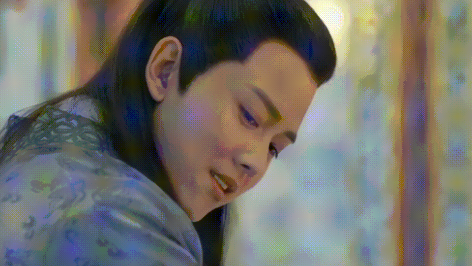 任嘉伦与陈晓古装眼神戏对比，一个眼神开车，一个眼神拉丝