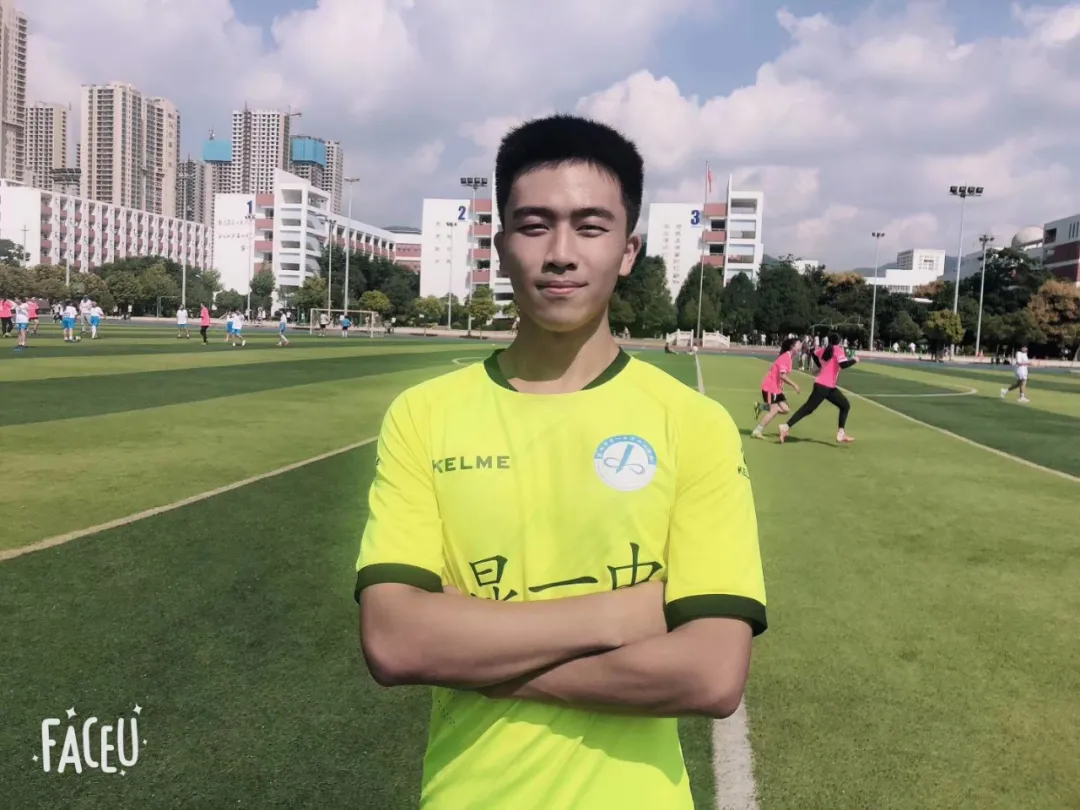 儿童足球基础训练视频教程(少年中国｜怎样成为一名真正的足球特长生？)