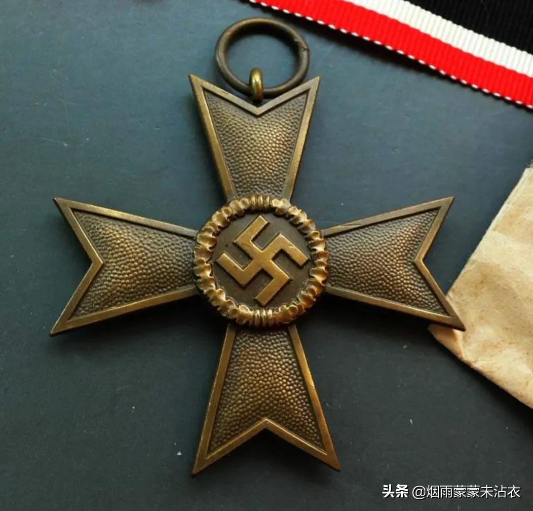图文详解二战德国铁十字勋章的等级,佩戴方式及相关勋章