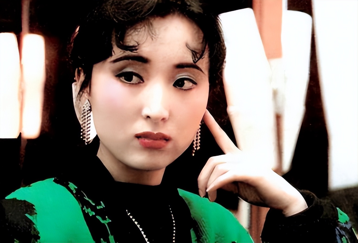 演员陈晓旭:去世16年后,丈夫还俗再婚,父母的坚持让人泪目