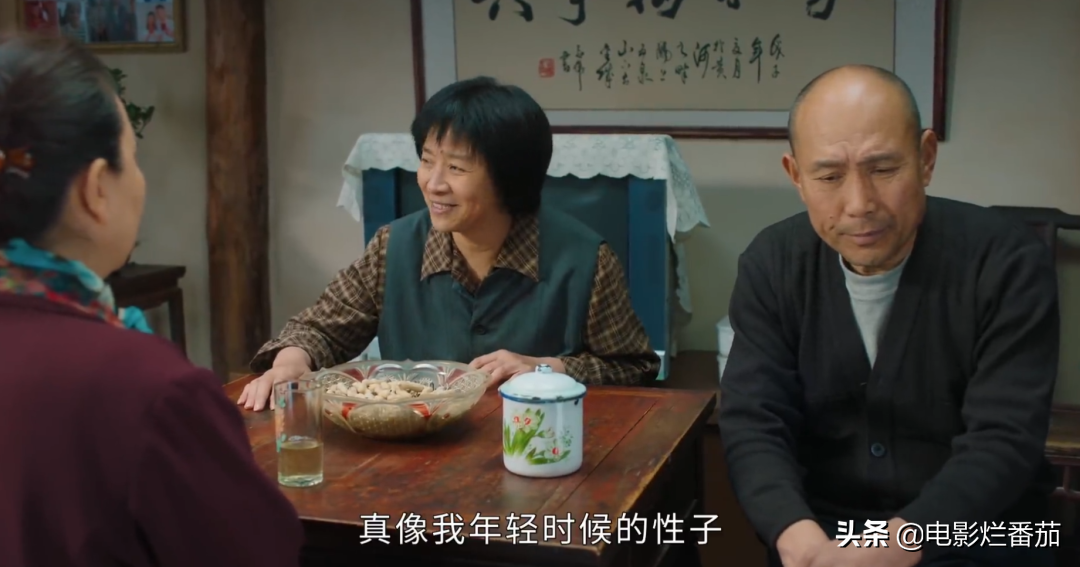 给《幸福到万家》演员排座次：赵丽颖第2，刘威第1实至名归