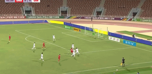 中国足球对阿曼比（半场-国足0-1阿曼 阿拉维世界波破门戴伟浚远射造威胁+送妙传）