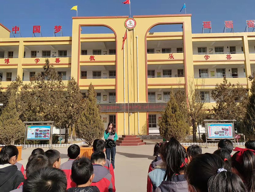 三月雷锋月​丨弘扬雷锋精神 争做新时代好少年