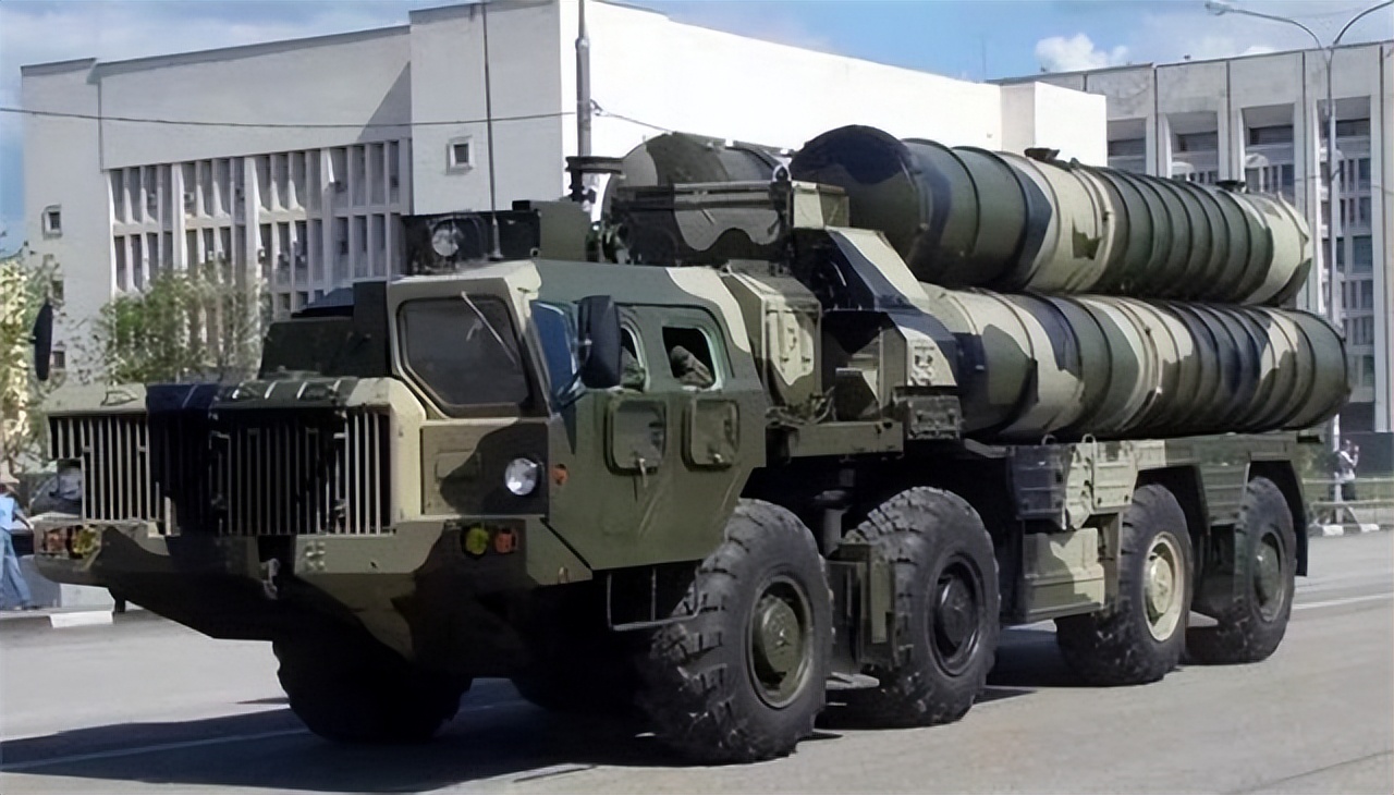 98年白俄与我国合作重型卡车,打破西方封锁,加速东风导弹崛起