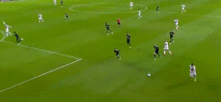 西甲皇马夺冠可能（西甲转折点？皇马2-3爆冷+赛季第3次丢分，巴萨放弃欧战或能夺冠）