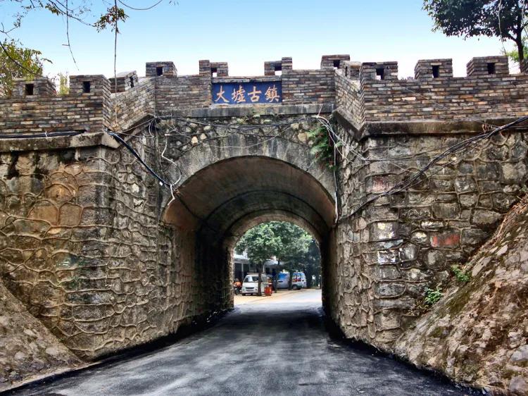 广西桂林：深受游客喜爱的21个旅游景点
