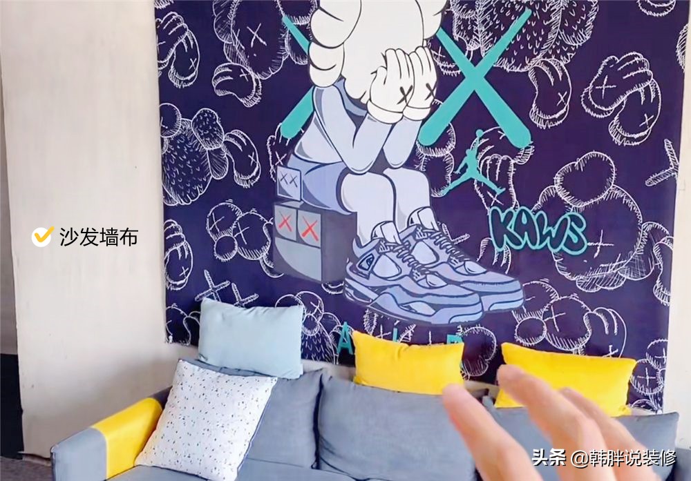 95后小夫妻，为了省钱直接住毛坯房，“家徒四壁”反而更温馨舒适