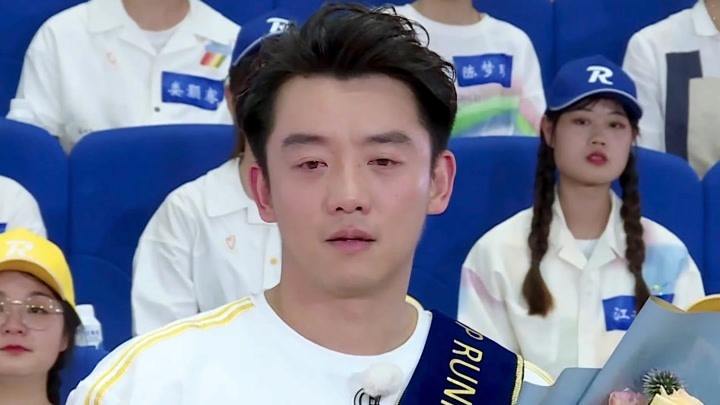 成老赖？郑恺900万股权被冻结！盘点那些“问题”明星们