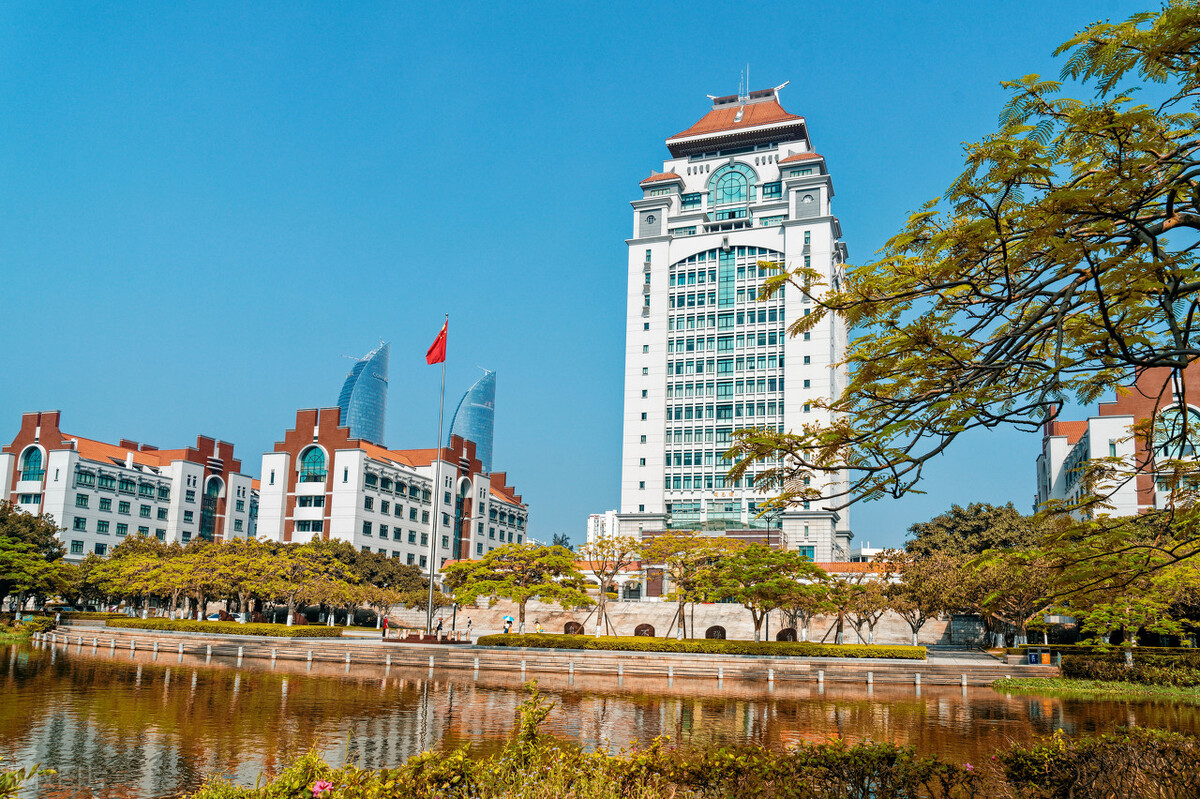 中国十大热门旅游城市，看看你所在的城市有没有上榜