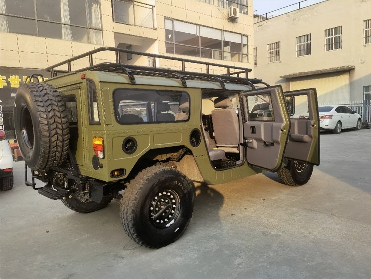二手军用吉普车(二手军用吉普车价格)