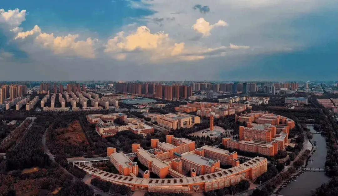 按下郑大快捷键，带你走进郑大生活！