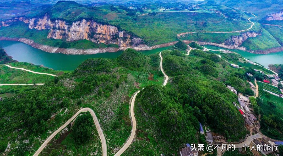 它是中国唯一凉都，空调都是摆设，超过30度有警报