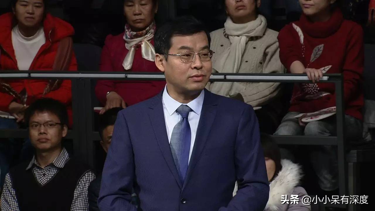 评论员吴大辉，他憨厚的外表下，笨拙地表达中，爆出巨量的惊喜