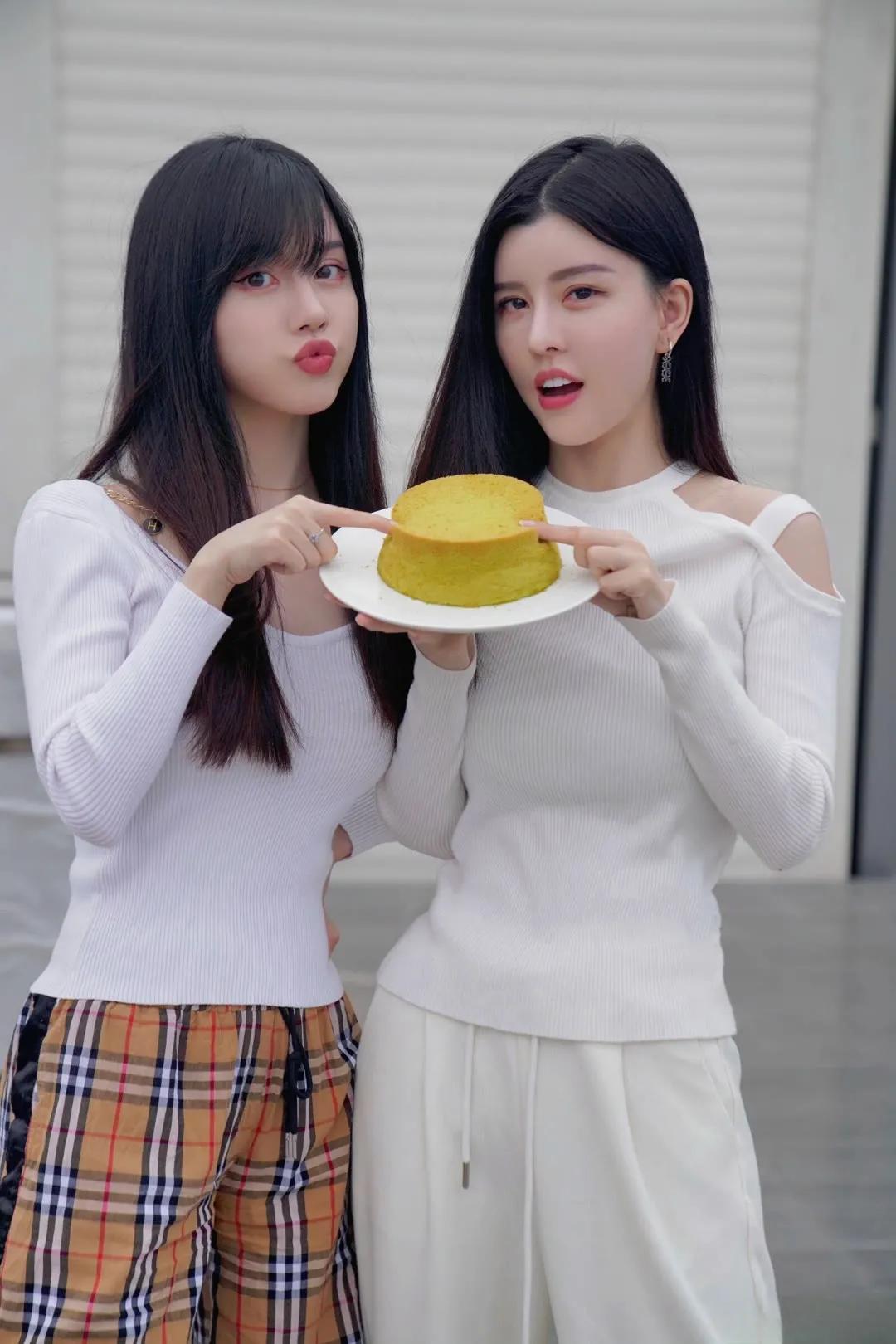 By2组合，人美歌甜，真的太漂亮了