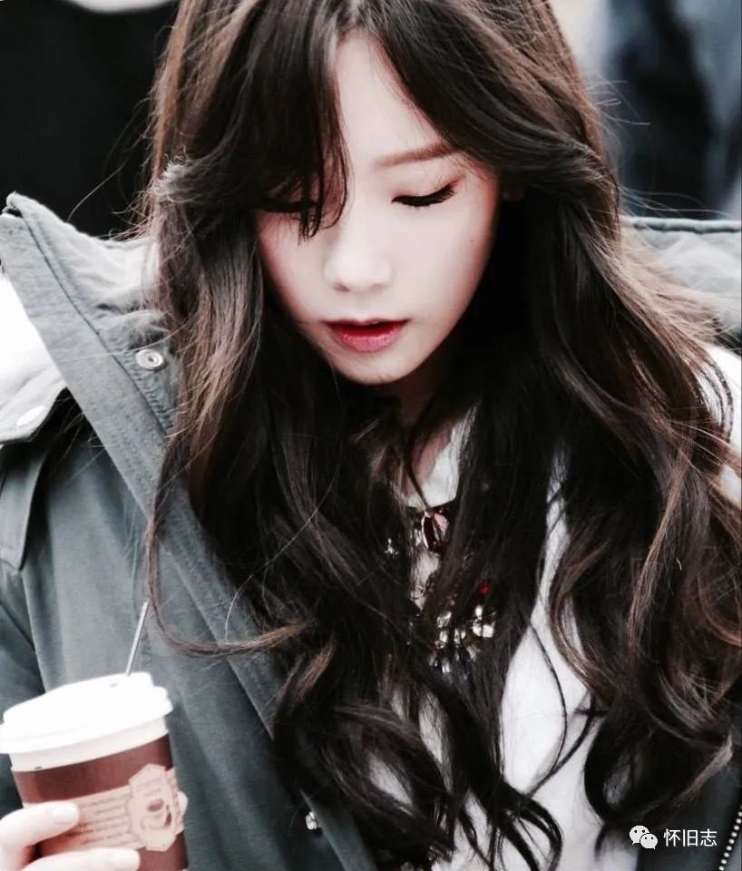 作为少女时代的队长，她唱歌从没让人失望