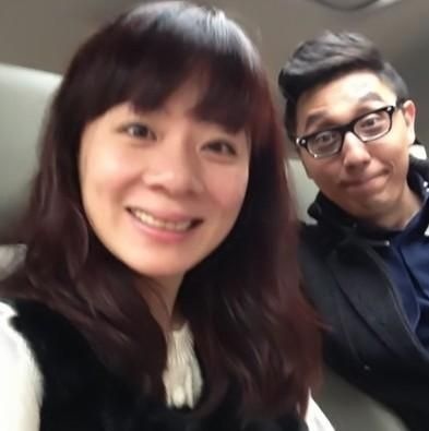 华少的老婆正是《我爱记歌词》节目组的编导,两个人在一起举办这档
