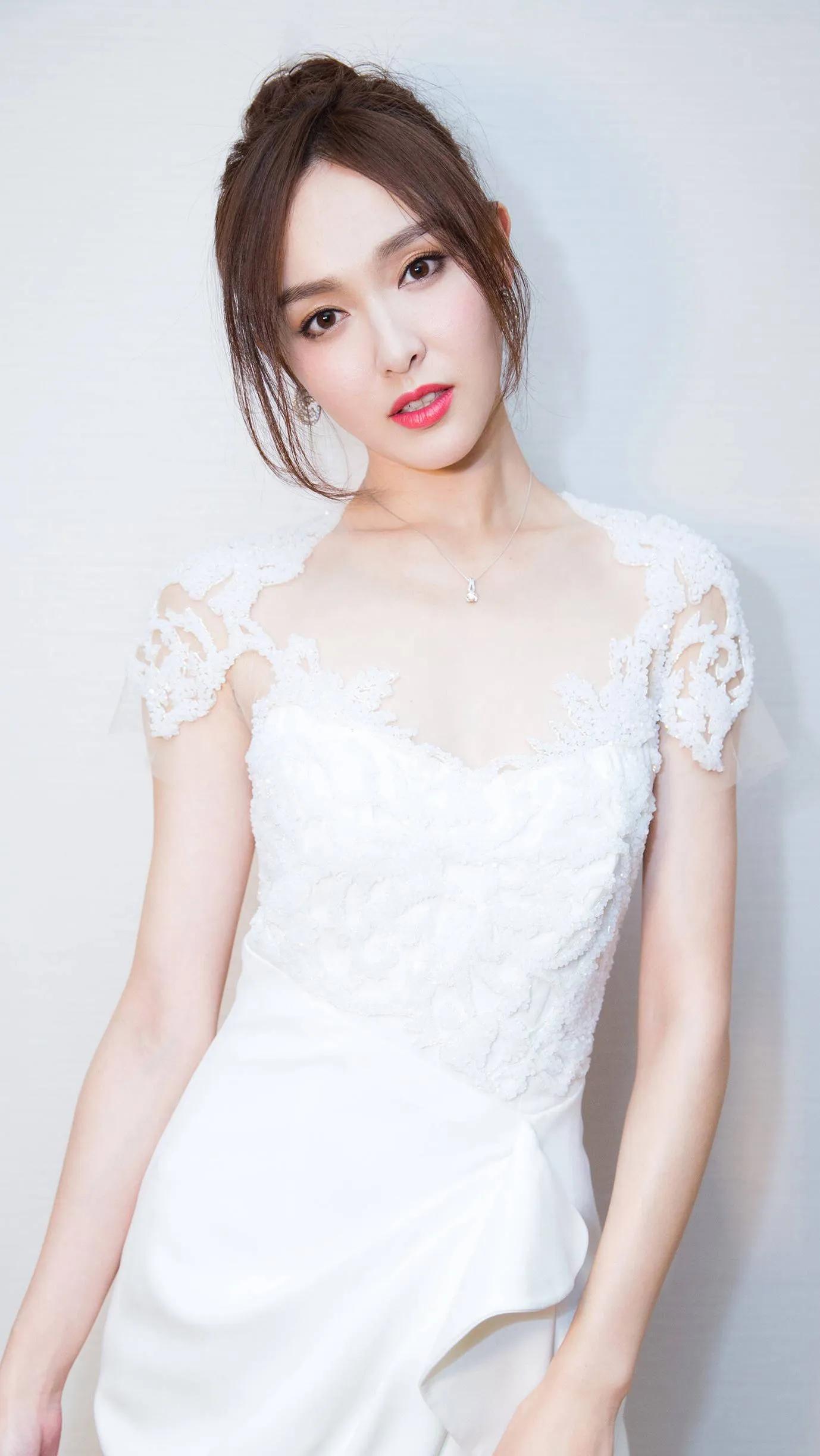 唐嫣：高清壁纸