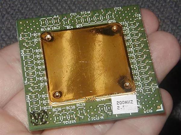 電腦主板內部接口