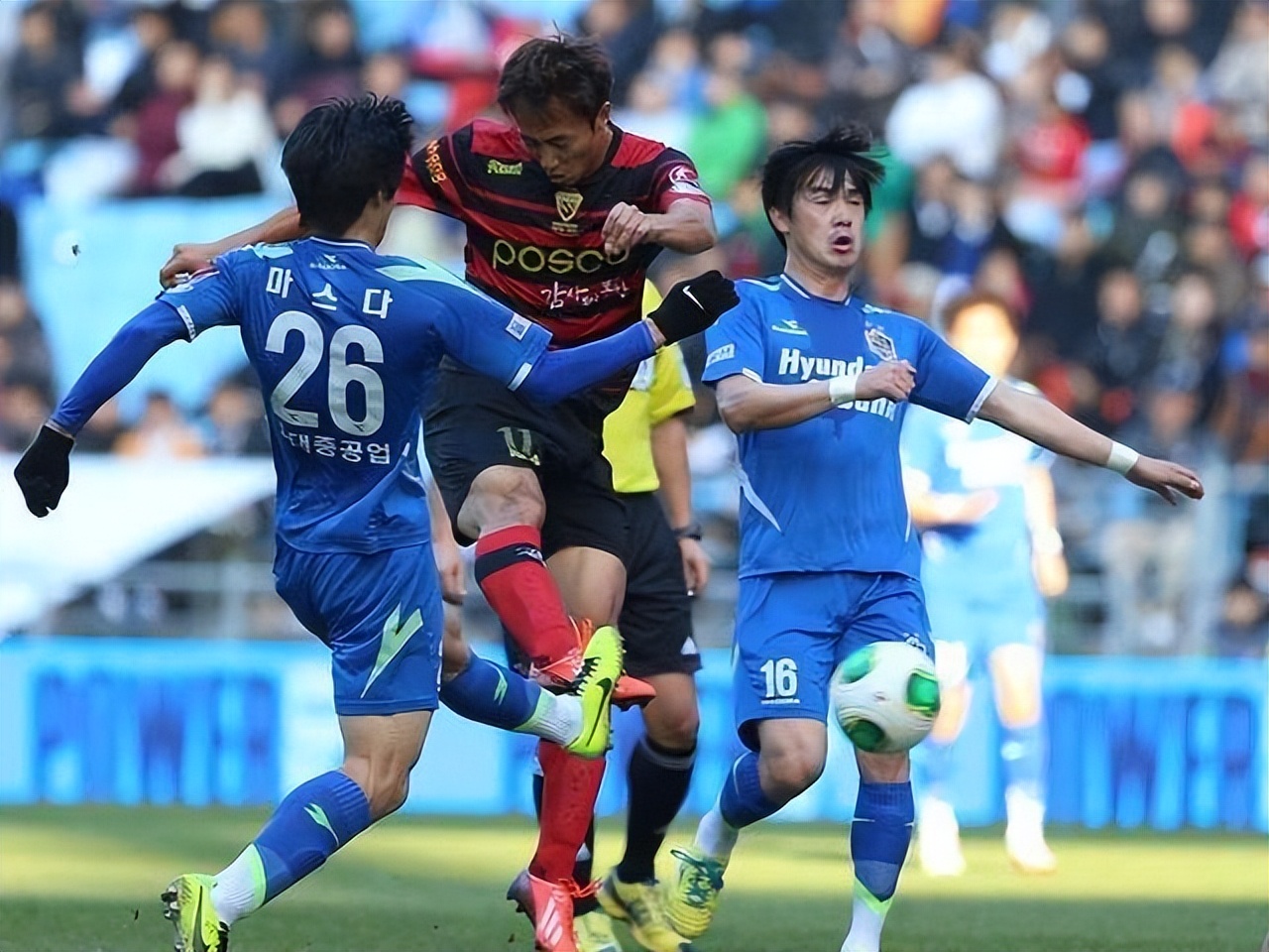 山口雷诺vs秋田闪电实力哪个厉害(水户蜀葵vs横滨FC 町田泽维亚vs仙台七夕 秋田蓝色闪电vs山口雷诺法)