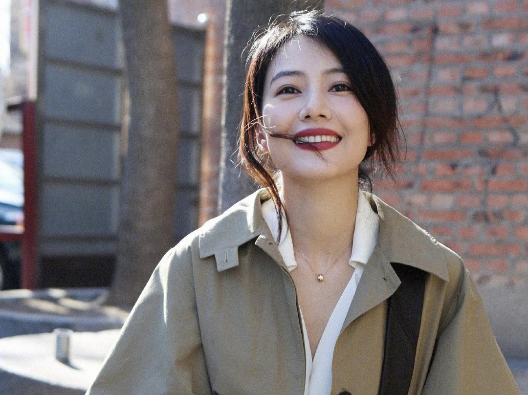 越老越有魅力的女明星，我只服这12位！连鱼尾纹都充满着女人味