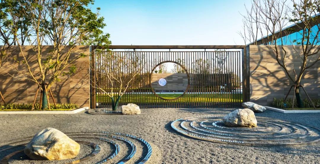 花园美景既要“藏”，又要“漏”