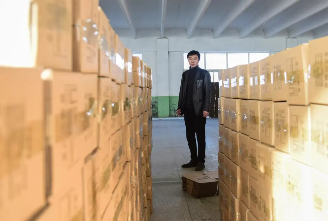 千人村庄开出30多家淘宝店,五毛钱的产品竟藏着这么大的商机?