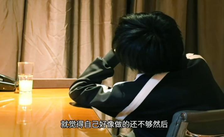 时代少年团遭闭麦，油漆当牛奶给人喝！娱圈的暗箱操作有多可怕？