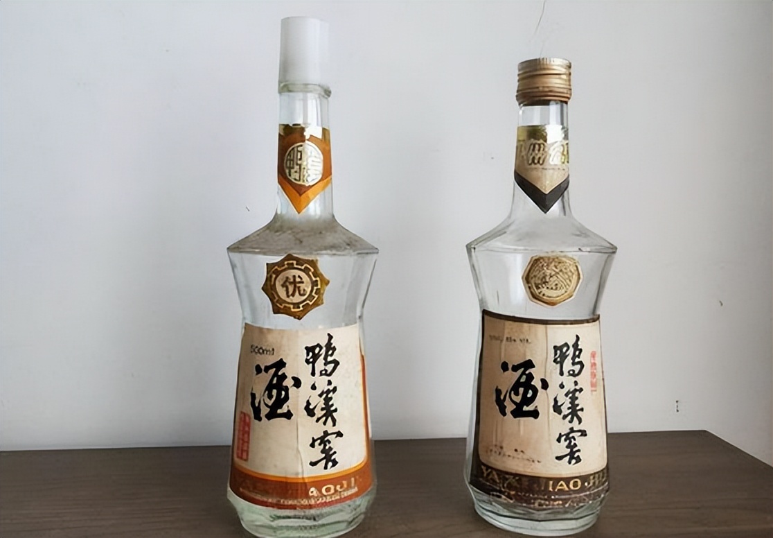 世界上最貴的5大白酒,賴茅,汾酒均上榜,一瓶就能換20輛法拉利