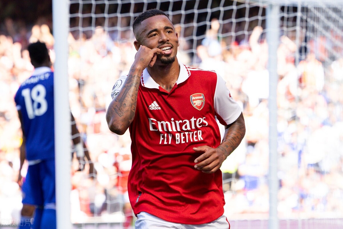 c罗工资最高的时候多少钱（多次寻求离开曼联的C罗是英超工资最高的球员，曼联是工资大冤种）