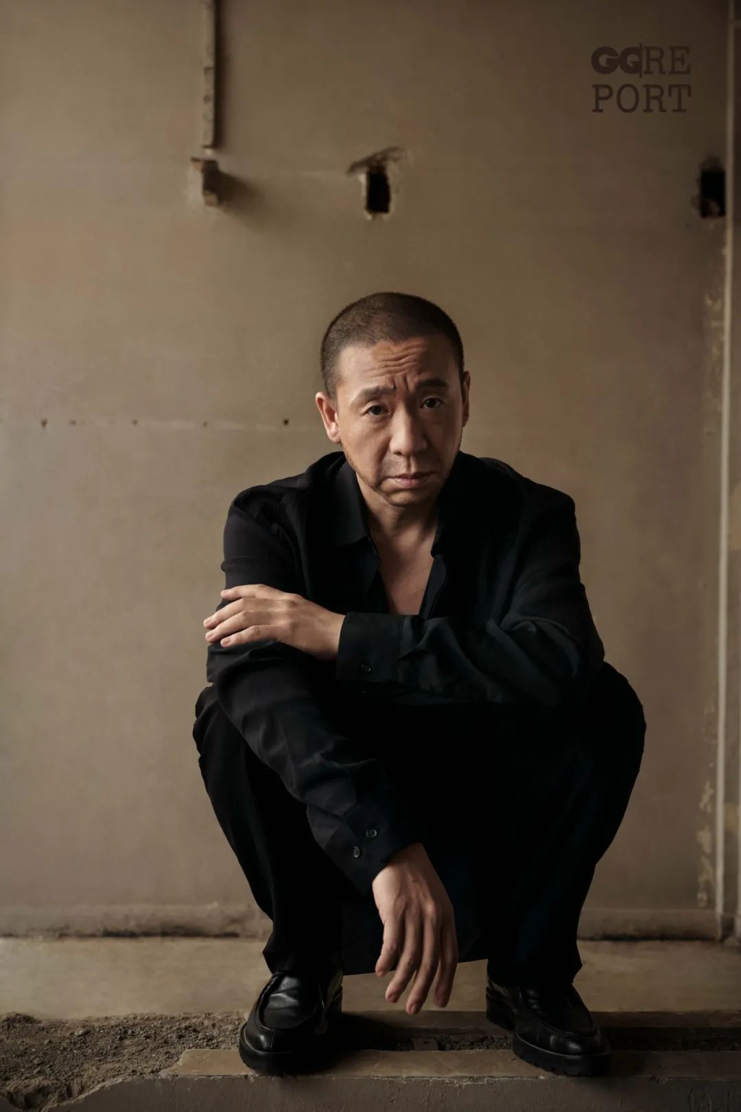 梁龙开始玩艺术.