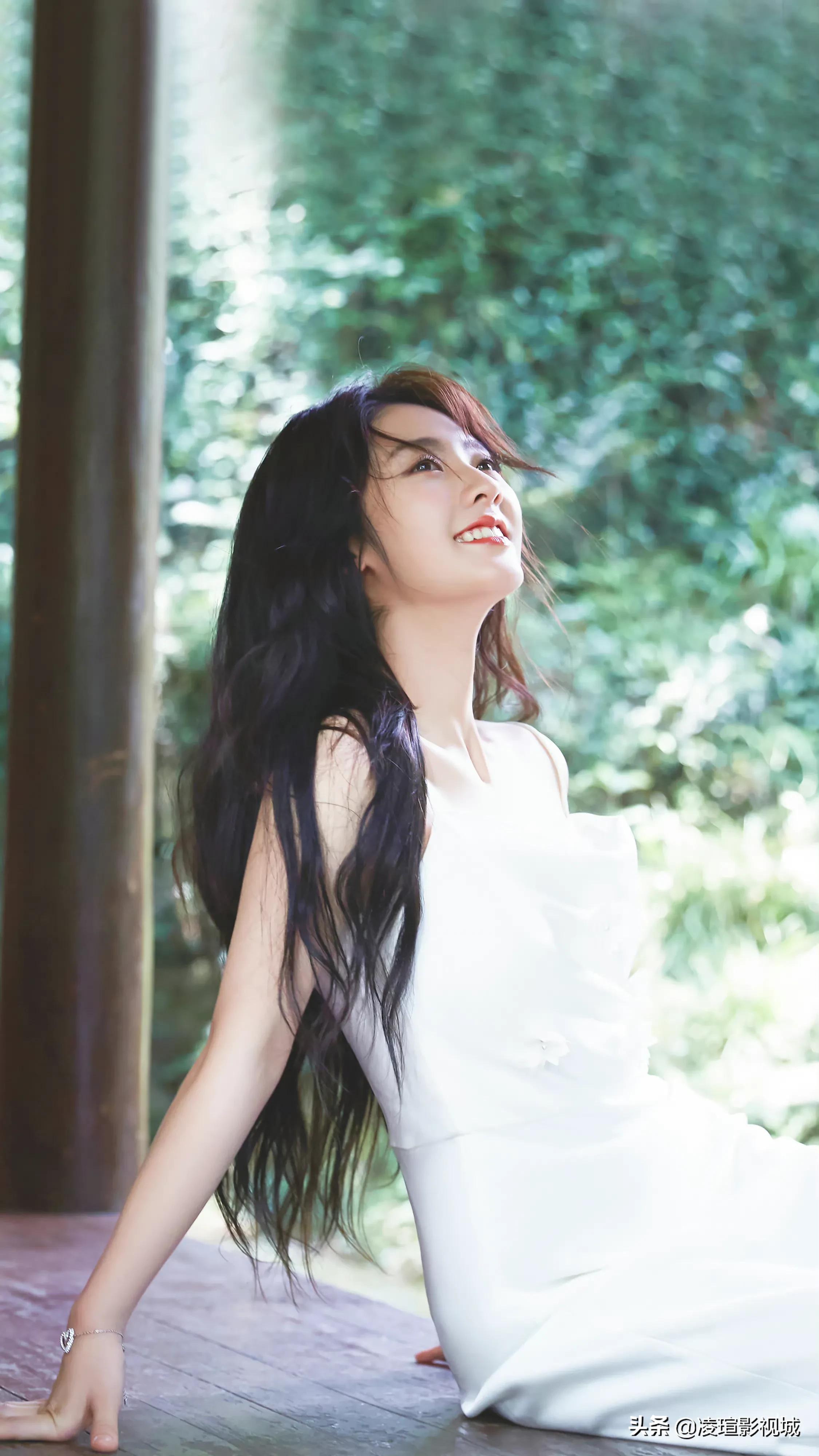 明星壁纸图片分享：邢菲（2）