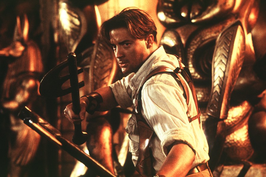 拒绝被大佬揩油,爆肥消失15年,这男神归来,撕开好莱坞的遮羞布