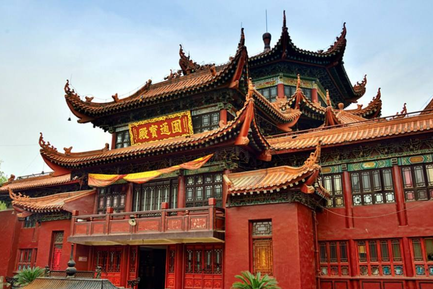 电池大王钟馨稼：豪捐美国1000万，称中国穷跟他无关，现销声匿迹