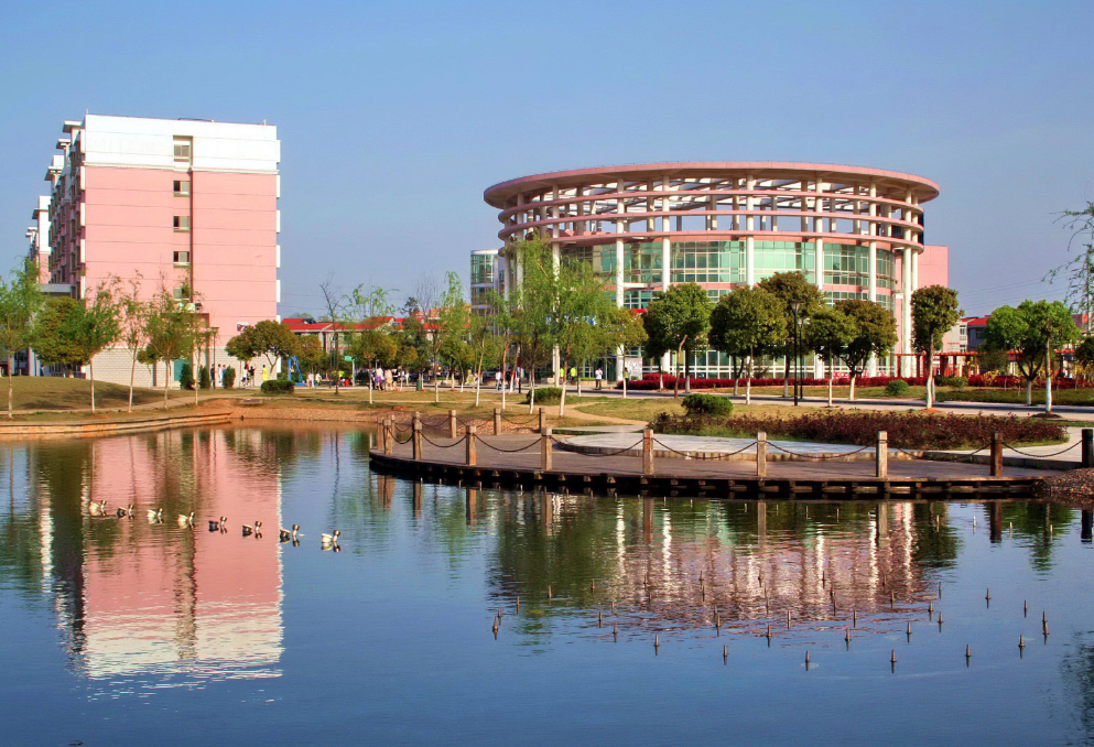 2022考研“怪现象”，400分无缘211大学复试，300分却能捡漏985？