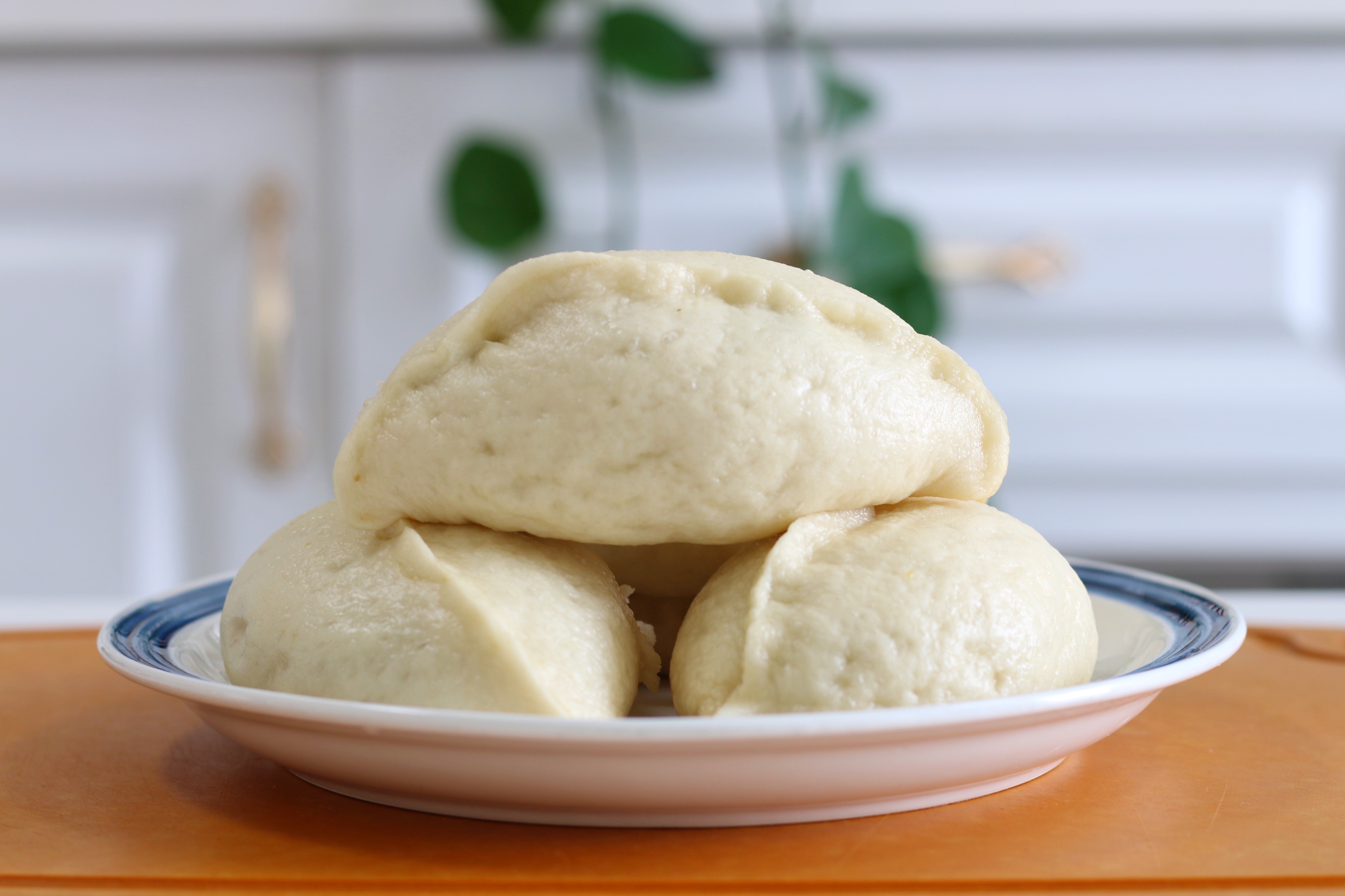 蒸韭菜包子，记住8分钟，韭菜碧绿不变色，包子好看又好吃